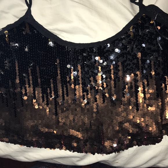 F21 sequin crop top - Picture 2 of 3